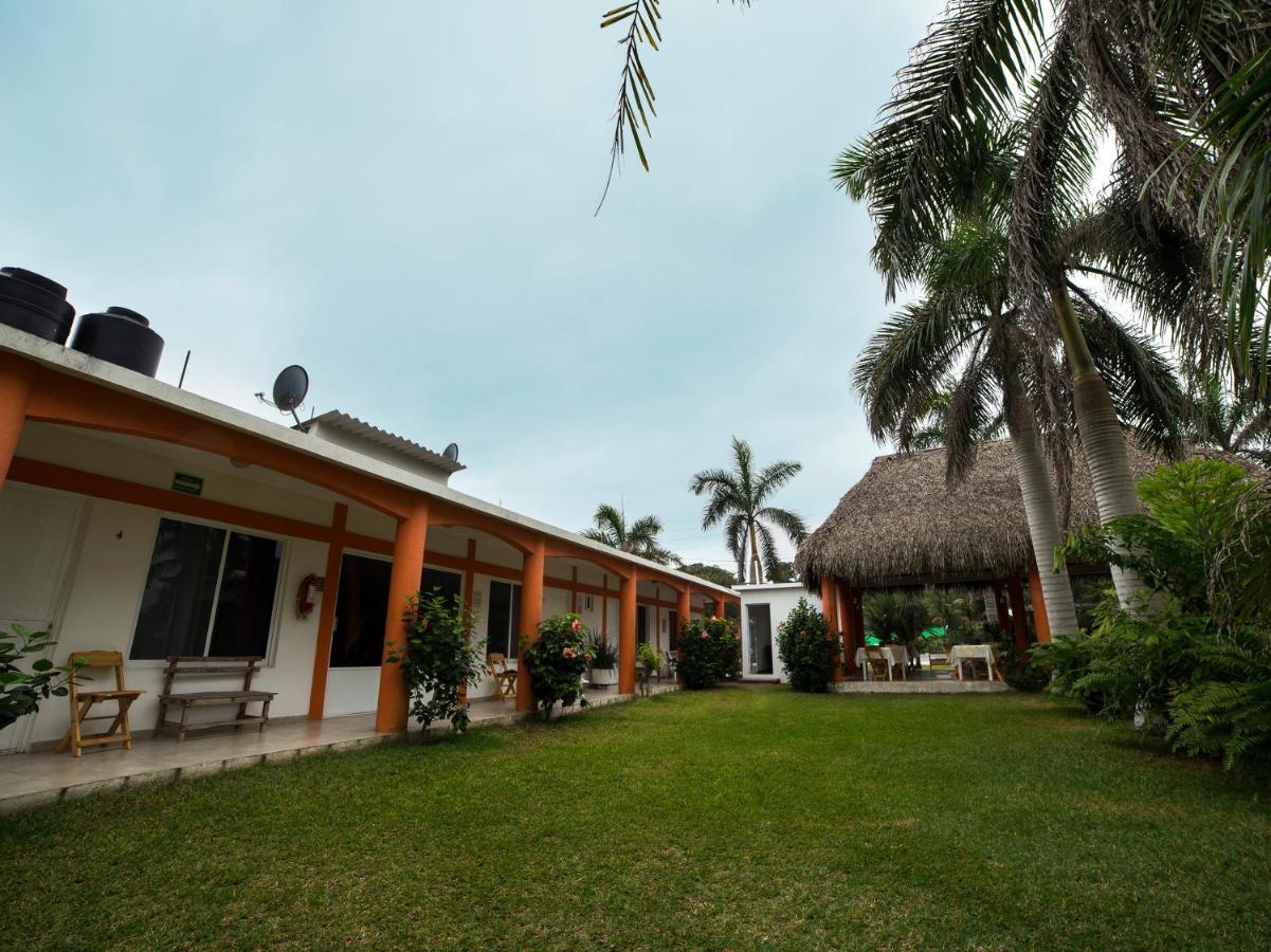 Hotel Y Restaurant Casa Del Mar 翡翠海岸 外观 照片